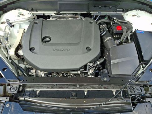 Certified 2023 Volvo XC60 B6 Ultimate w/ Climate Package AWD/4WD image 27