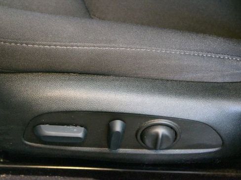 Used 2023 Chevrolet Malibu LT FWD image 18