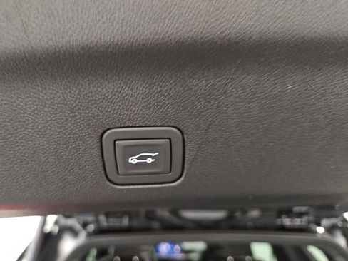 New 2025 Chevrolet Tahoe Premier AWD/4WD image 16