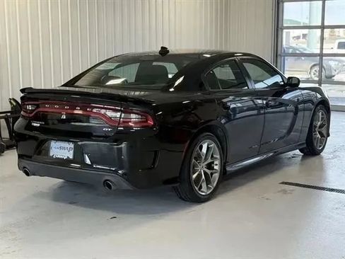 Used 2022 Dodge Charger GT RWD image 3