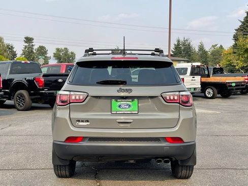 Used 2019 Jeep Compass Sport AWD/4WD image 4