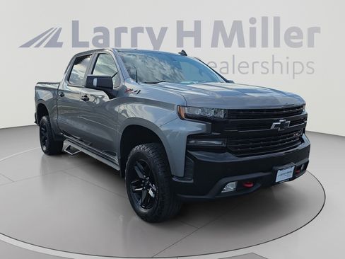 Used 2021 Chevrolet Silverado 1500 LT Trail Boss w/ Convenience Package II AWD/4WD image 7