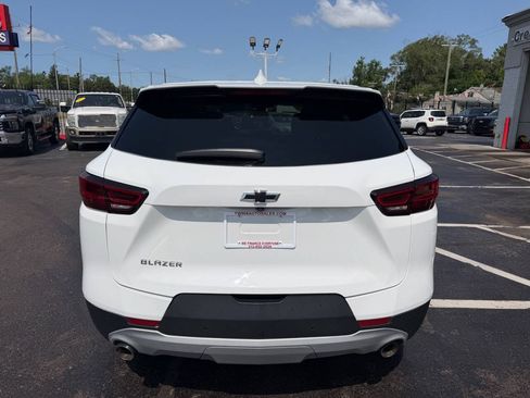 Used 2025 Chevrolet Blazer LT FWD image 6