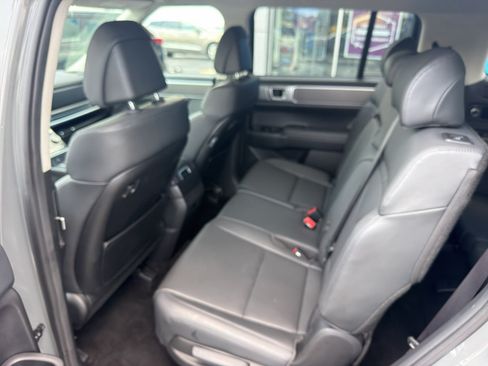 Used 2026 Hyundai Santa Fe SEL AWD/4WD image 11