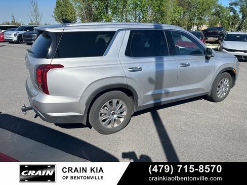 Used 2025 Hyundai Palisade SEL FWD image 4