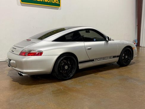 Used 2004 Porsche 911 Targa image 4