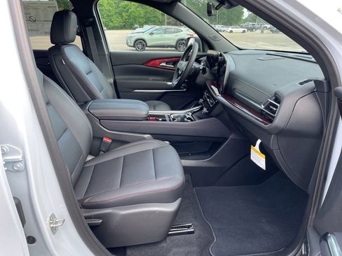 New 2026 Chevrolet Traverse Z71 w/ Enhanced Driving Package AWD/4WD image 29