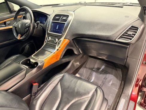 Used 2017 Lincoln MKX Select w/ Select Plus Package image 15