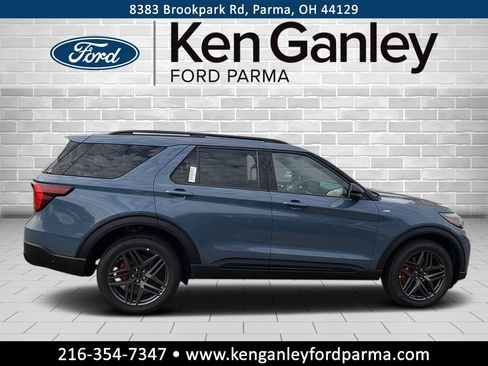 New 2026 Ford Explorer ST-Line w/ ST-Line Street Pack image 4
