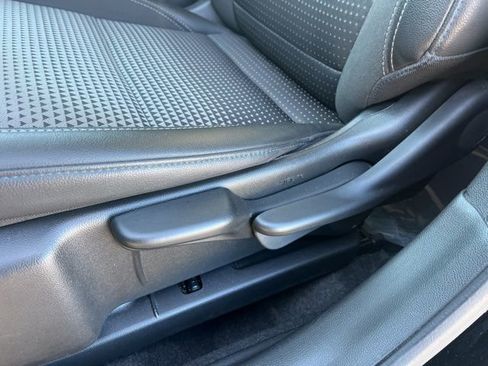 Used 2024 Chevrolet Trax LT image 14