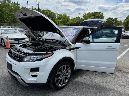 Used 2015 Land Rover Range Rover Evoque Dynamic AWD/4WD image 2