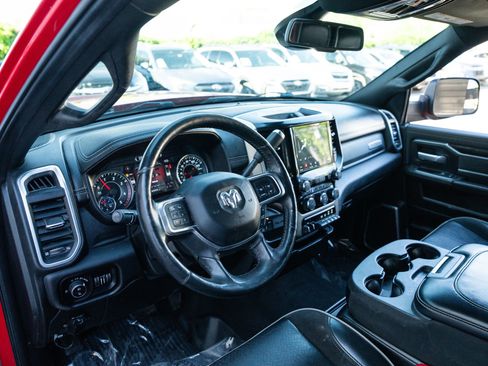 Used 2019 RAM 2500 Laramie w/ Night Edition AWD/4WD image 14