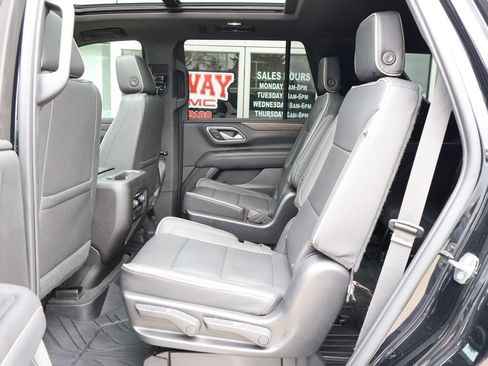 Used 2023 Chevrolet Tahoe Premier AWD/4WD image 27
