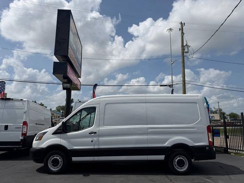 Used 2019 Ford Transit 350 148 Medium Roof RWD image 4