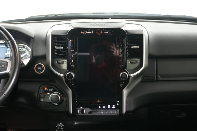 Used 2024 RAM 2500 Big Horn w/ Night Edition AWD/4WD image 34
