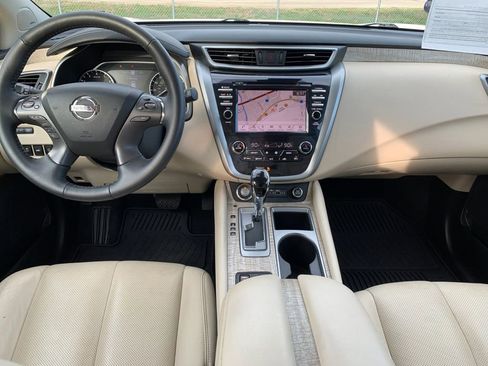 Used 2022 Nissan Murano SL w/ SL Moonroof Package image 16