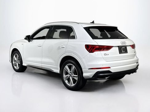 Used 2020 Audi Q3 2.0T Premium w/ Convenience Package AWD/4WD image 3