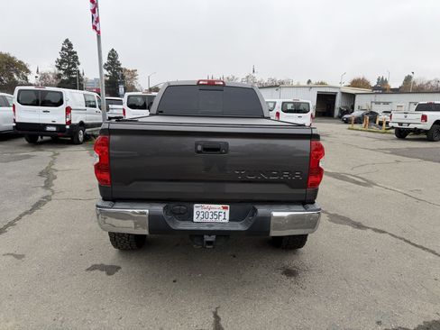 Used 2015 Toyota Tundra SR5 image 4