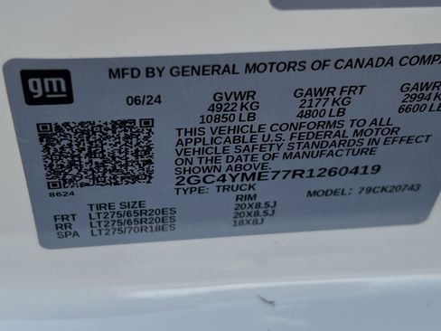 Used 2024 Chevrolet Silverado 2500 Custom w/ Custom Value Package image 29