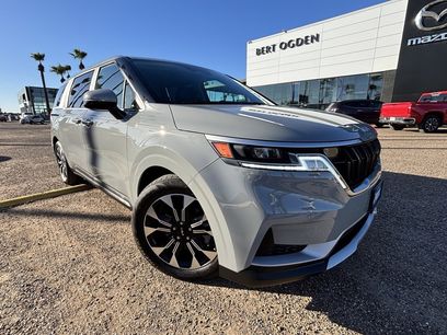 Used 2024 Kia Carnival EX