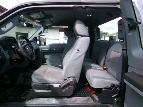 Used 2015 Ford F250 XL w/ XL Appearance Package RWD image 18