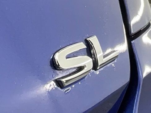 Used 2018 Nissan Rogue SL image 19