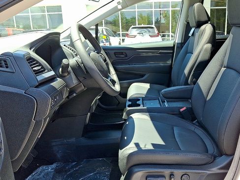 New 2026 Honda Odyssey EX-L image 11