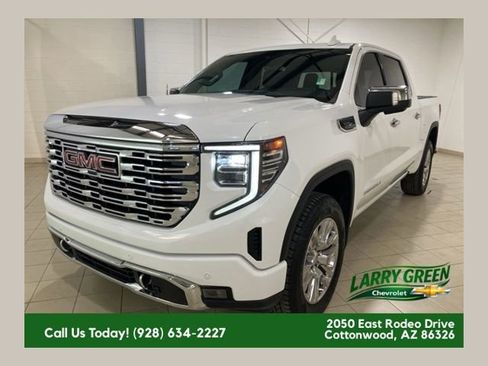 Used 2023 GMC Sierra 1500 Denali w/ Technology Package image 1