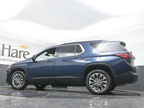 Used 2023 Chevrolet Traverse LT image 55