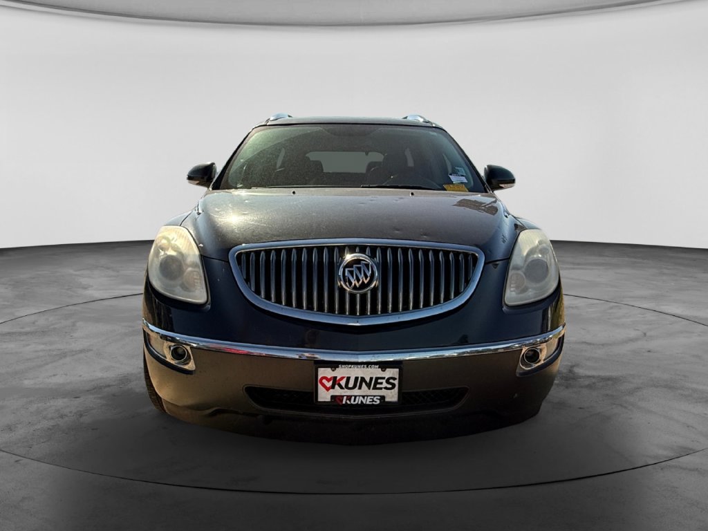Used 2008 Buick Enclave CXL w/ Entertainment Package #2 FWD image 2