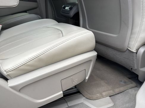 Used 2016 Buick Enclave Leather w/ Trailering Package FWD image 26