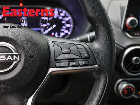 Used 2024 Nissan Sentra SV FWD image 16