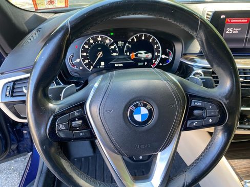Used 2019 BMW 530i xDrive w/ Convenience Package AWD/4WD image 13