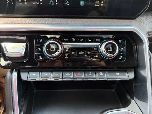 Certified 2023 GMC Sierra 1500 Denali w/ Technology Package AWD/4WD image 21