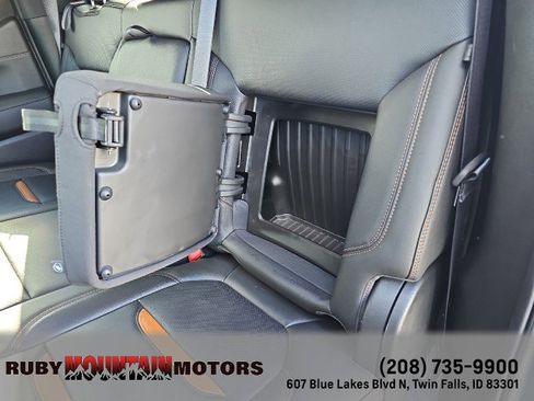 Used 2019 GMC Sierra 1500 AT4 image 32