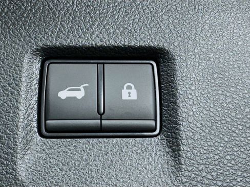 New 2026 INFINITI QX60 Luxe image 32