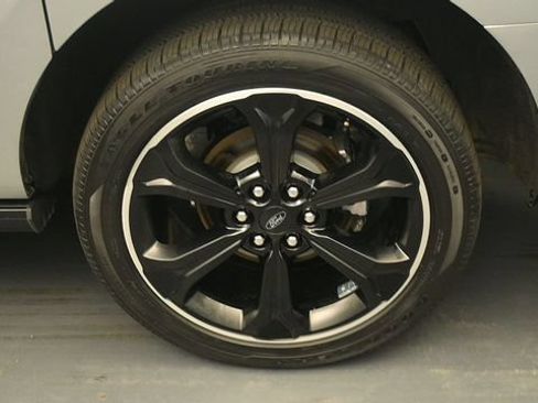 Certified 2023 Ford Expedition Max Limited AWD/4WD image 9