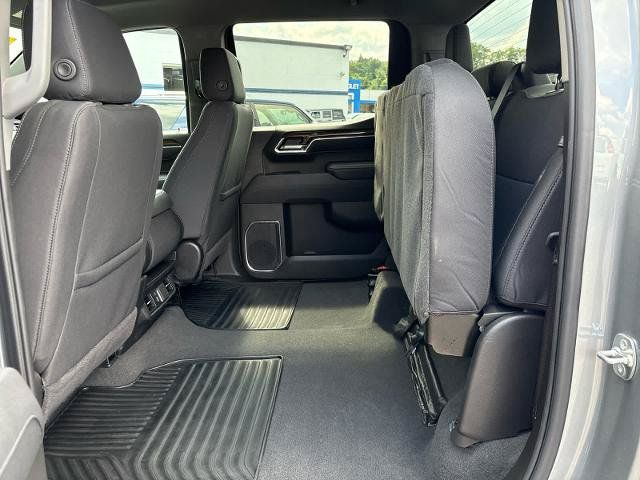 Used 2025 Chevrolet Silverado 1500 LT AWD/4WD image 17