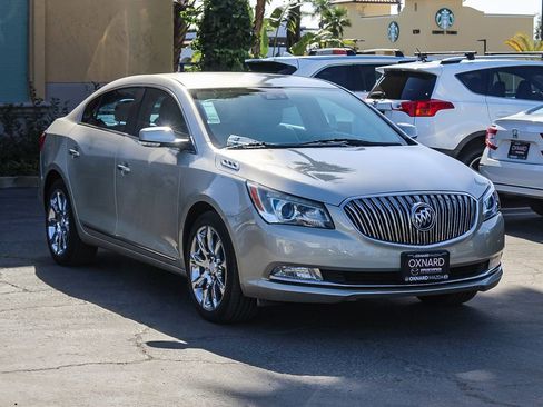 Used 2014 Buick LaCrosse Premium w/ Driver Confidence Package FWD image 3