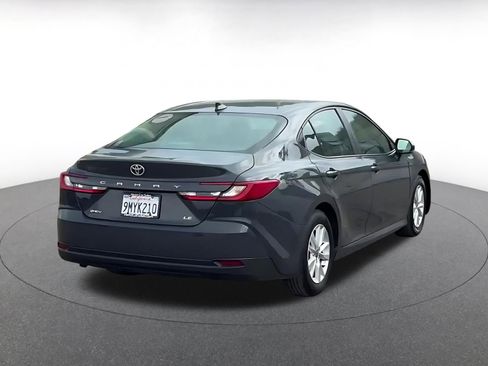 Used 2025 Toyota Camry LE image 14
