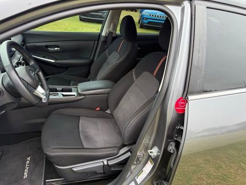 Used 2021 Nissan Sentra SR image 13