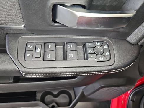 New 2026 RAM 2500 Big Horn AWD/4WD image 16
