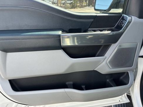 Used 2023 Ford F150 Limited image 20