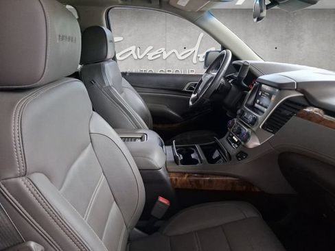 Used 2015 GMC Yukon Denali w/ Premium Package AWD/4WD image 30