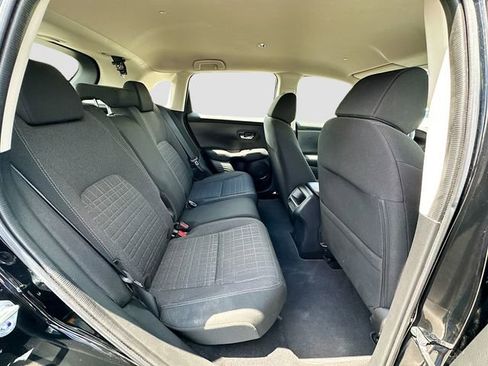 Used 2025 Honda HR-V LX image 24
