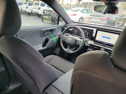 New 2026 Toyota RAV4 SE AWD/4WD image 15