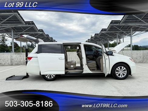 Used 2015 Honda Odyssey EX-L image 30