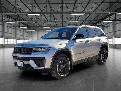 New 2026 Jeep Grand Cherokee Altitude