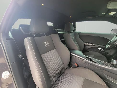 Used 2021 Dodge Challenger R/T Scat Pack w/ Dynamics Package image 31