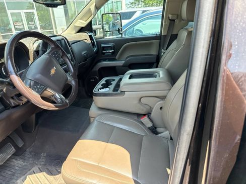 Used 2019 Chevrolet Silverado 3500 LTZ w/ Duramax Plus Package AWD/4WD image 5